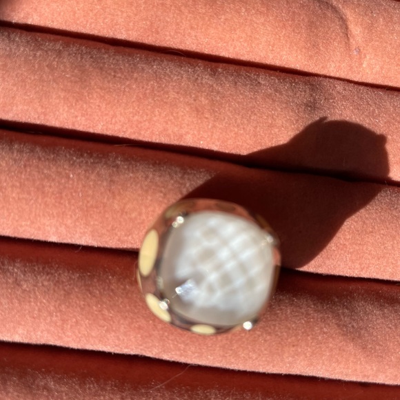 Mother of Pearl Inlay Clear Quartz Ring Size 7 - Picture 3 of 11